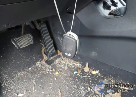 2018 Hyundai Santa Fe Sport 2.4L из США, поврежденный, VIN 5XYZTDLB0JG506684